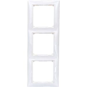 Рамка Valena 3 пост. гор. белая 774453