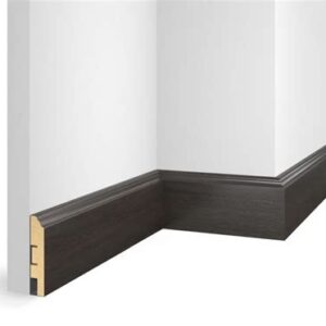 Плинтус 2м Декор ЕК Люкс L 137/80/40