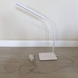 Светильник настольный Camelion 792  LED  6W белый