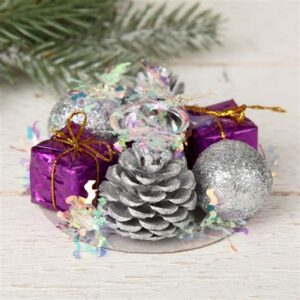 Подсвечник "Мишура волна" шишки