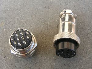 Штекер летающий (в ассорт.) 9943579